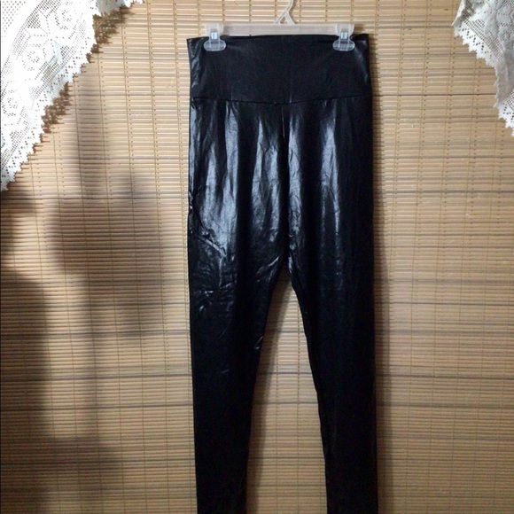 Pants - 🥀Faux leather leggings high waist *note size info
